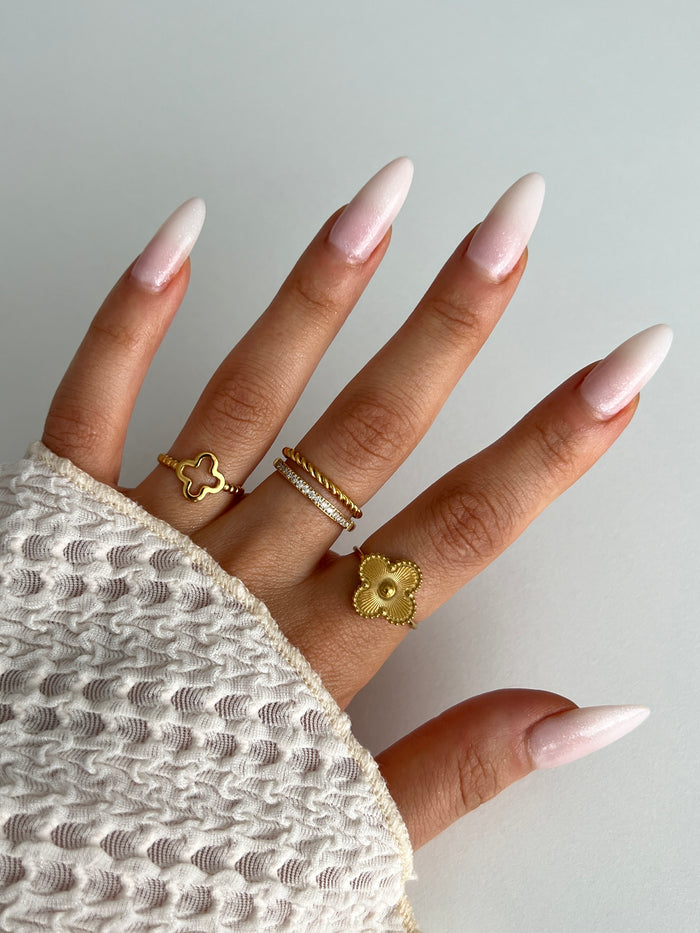 DUCHESS RING