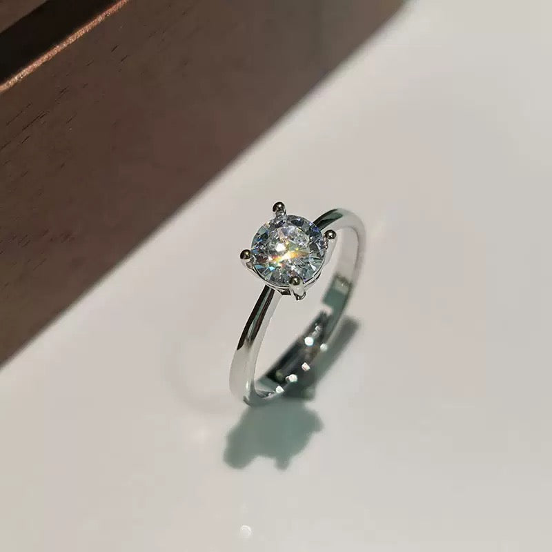 New Classic Solitaire Zirconia Engagement Ring with Adjustable Band JZ-124