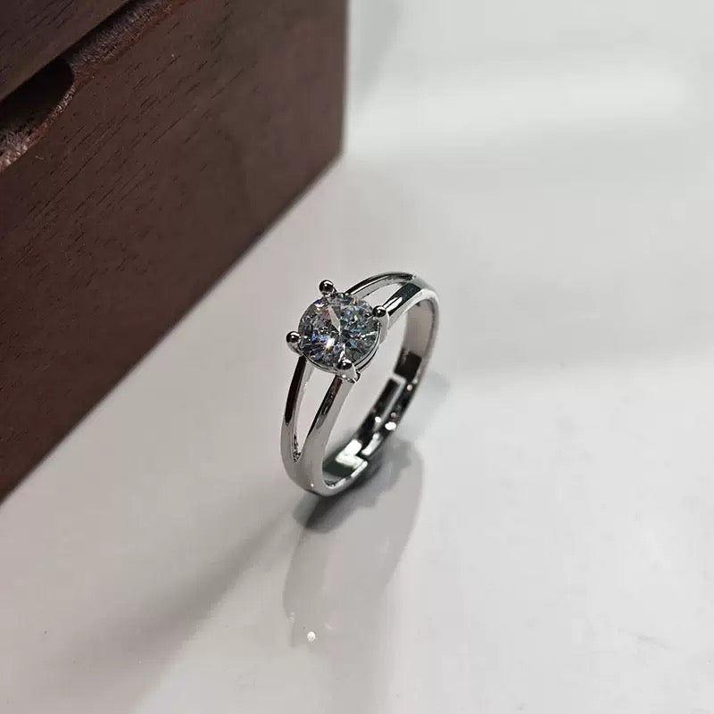 New Classic Solitaire Zirconia Engagement Ring with Adjustable Band JZ-124