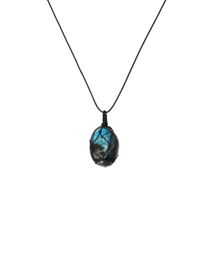 Healing Stones Necklace, Dragons Heart Labradorite Healing Crystal Necklace for Women Men Macrame Energy Natural Gemstone Necklace Pendant Wrap Braid Jewelry Stone Gift XL-038
