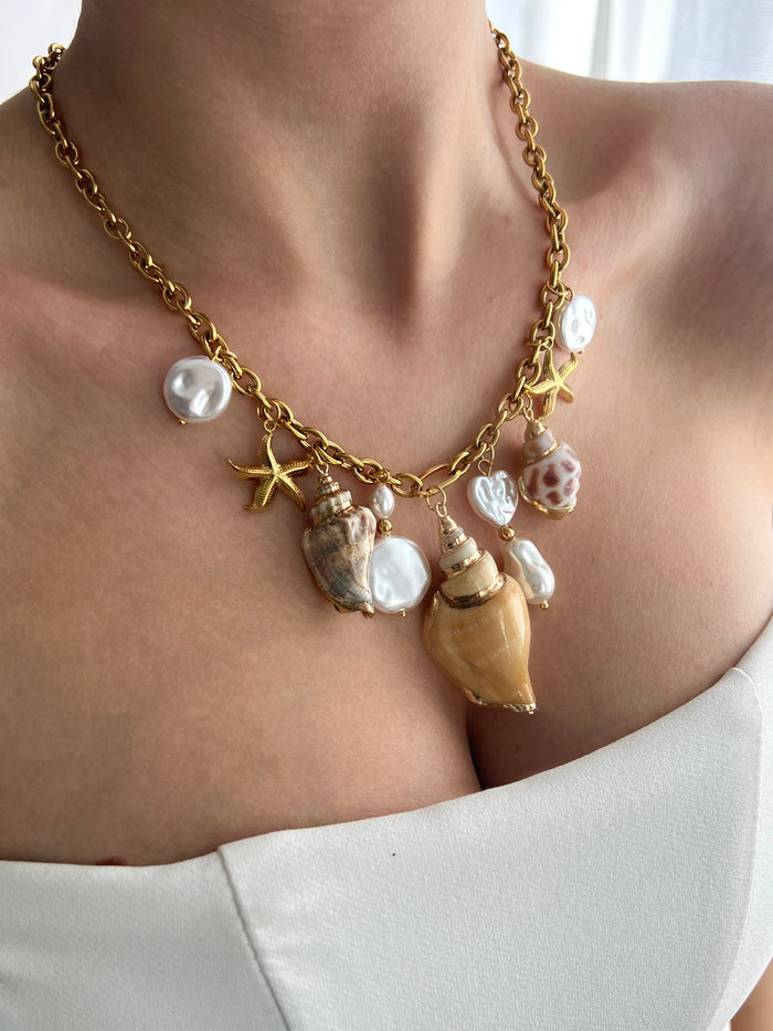 NERINA MULTI CHARM NECKLACE