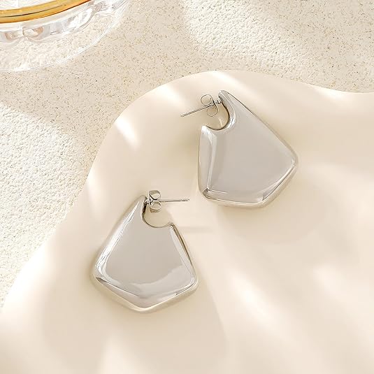 Trendy Gold Plated Knot Earrings for Women Chunky Statement Drop Dangle Earrings Lightweight Hypoallergenic Fashion Accessories Gold Jewelry Gifts for Womens EH-009