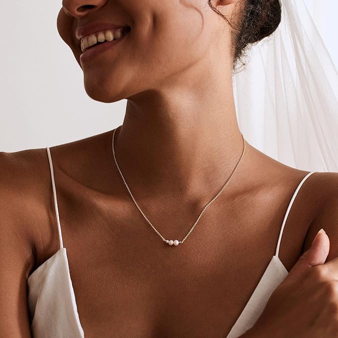 Gold Pearl Necklaces for Women Trendy 14k Gold Plated Dainty Necklace Simple Pearl Drop Single Charm Pendant Necklace Women's Jewelry Best Friend Birthday Gifts Gold Jewelry for Women XL-036