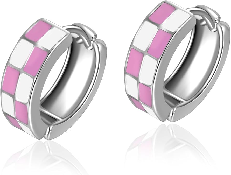 Chic Checker Small Hoop Cartilage Earrings Teacher Earrings for Women；White Black Enamel Hypoallergenic Hooped Gifts Gold and Silver tone EH-049