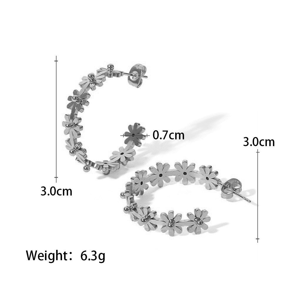 Flower - Shaped Hoop Earrings, High - Quality Metal, Lightweight & Comfortable, Exquisite Craftsmanship, Versatile Style, Outstanding Details, Multi - scene Adaptation, Gold, Silver, Ideal Gift RH-058