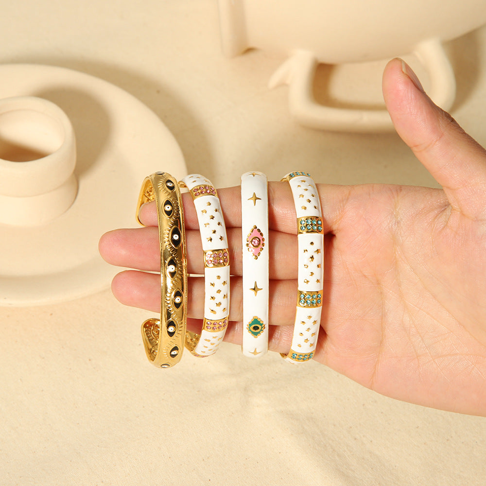 Art-style open bracelets with gold patterns and white decorations SL-051