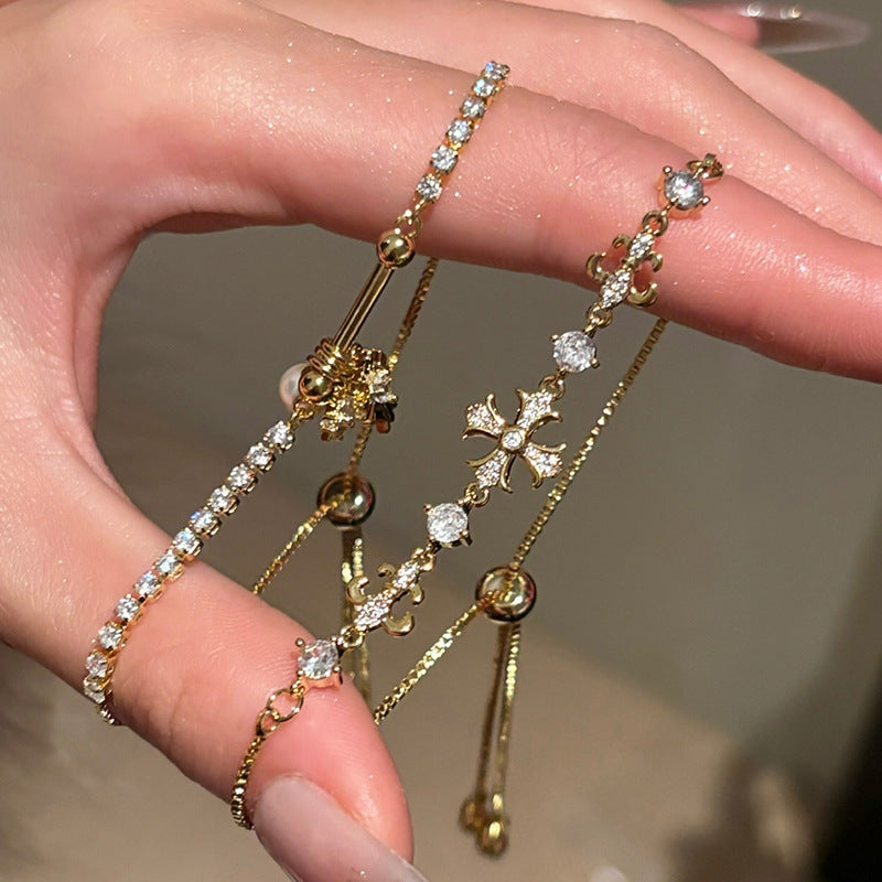 gold bracelet minimalist jewelry crystal charm pearl accent stainless steel daily wear layering elegant gift SL-061