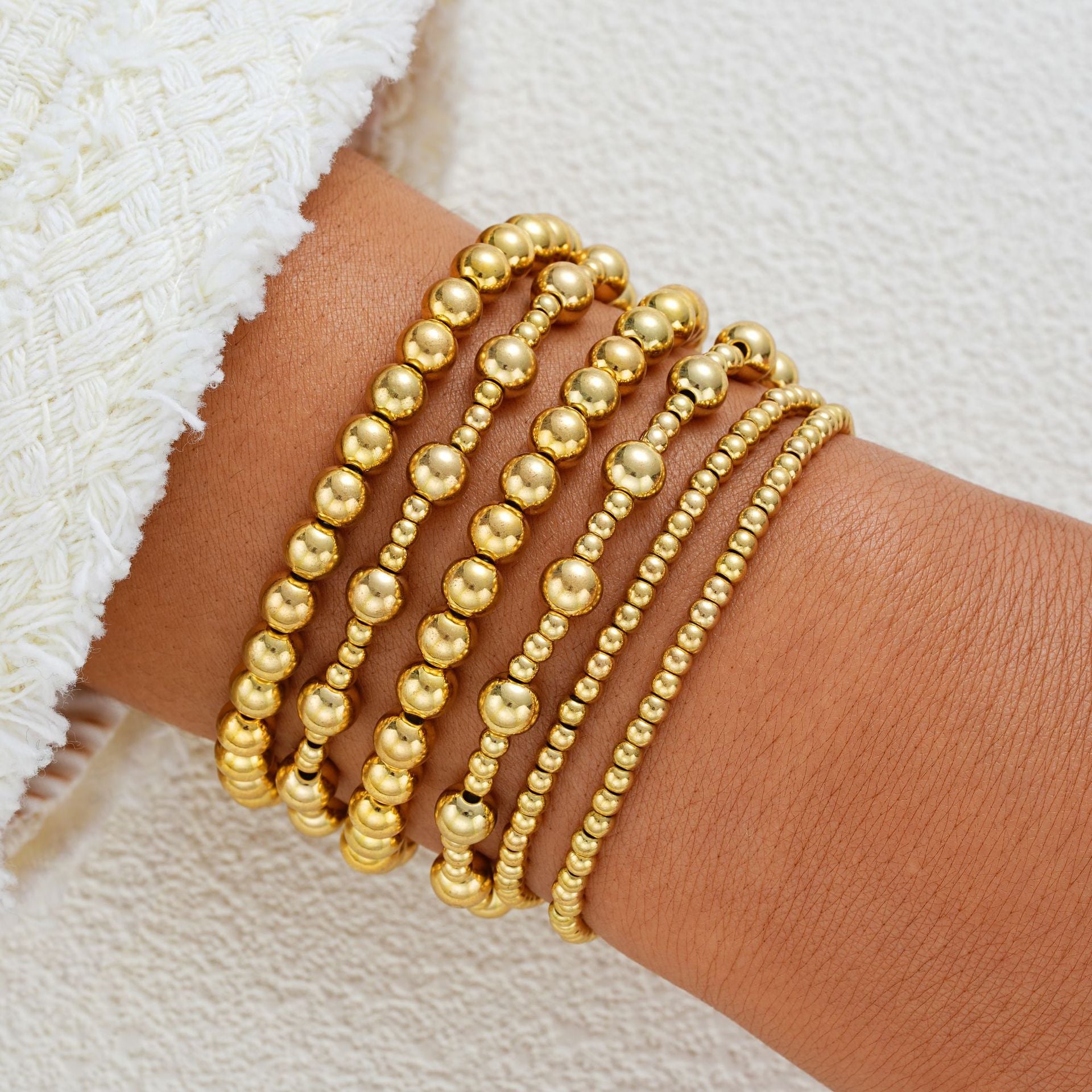 bracelet, gold beaded bracelet, silver beaded bracelet, minimalist jewelry, layered bracelet, stackable style, stainless steel, timeless design, daily wear, waterproof jewelry SL-071