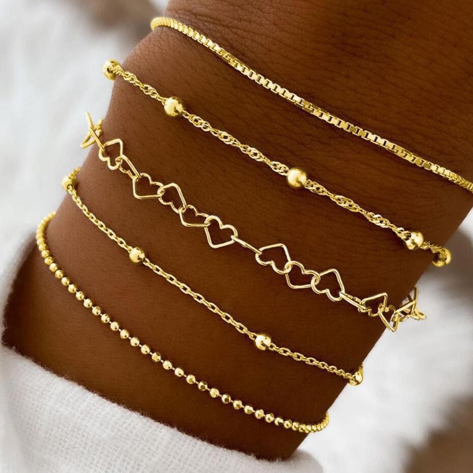 minimalist bracelet, layered anklet, stainless steel jewelry, dainty chain bracelet, everyday wear, adjustable design, gold silver bracelet, heart link chain, stackable jewelry, water resistant SL-080