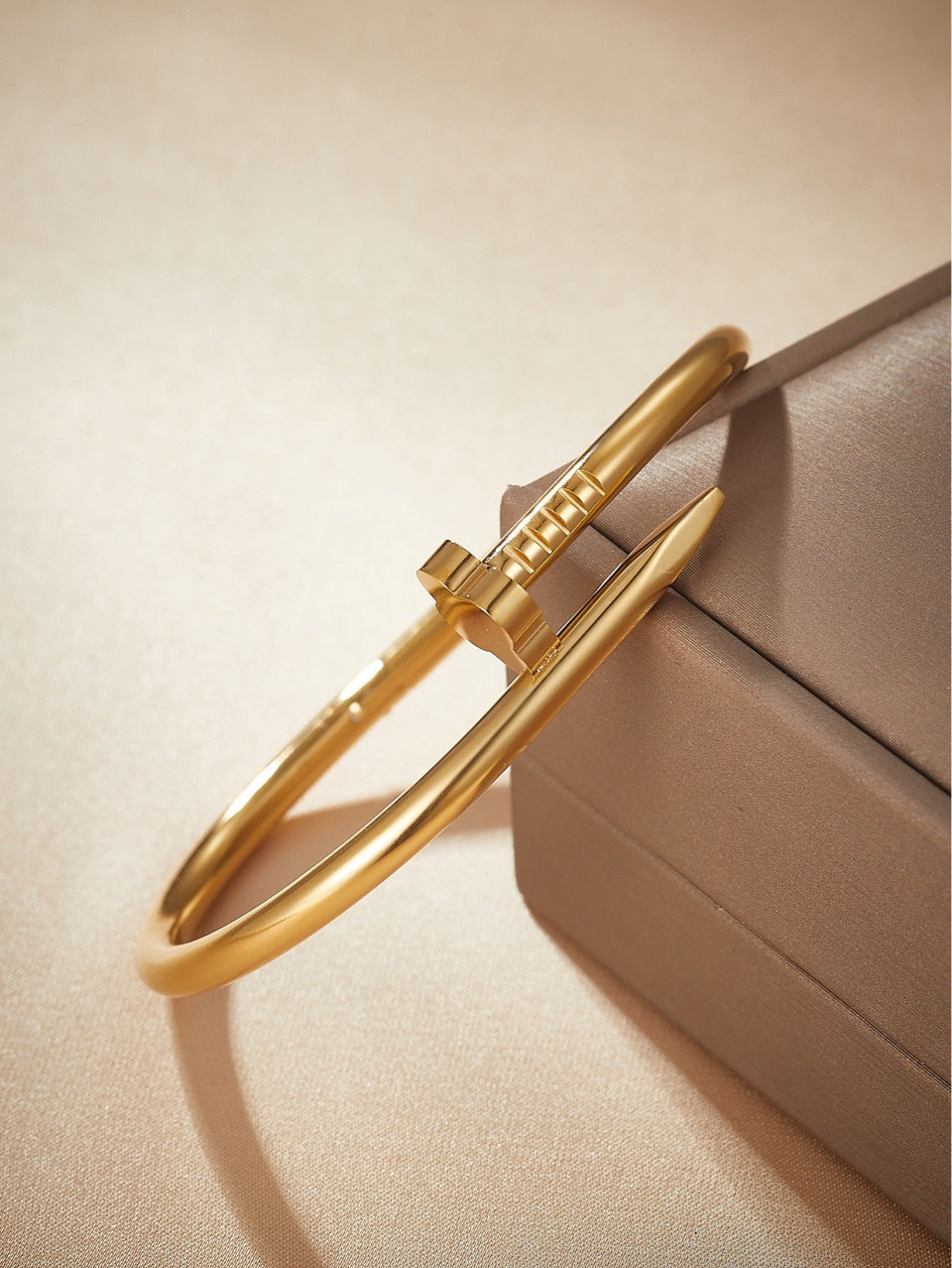 gold bangle set, stainless steel bracelet, minimalist jewelry, nail bangle, geometric design, stacking bangles, luxury gold tone, crystal accent, modern bracelet, daily wear jewelry, statement bracelet, waterproof jewelry, timeless gold SL-083