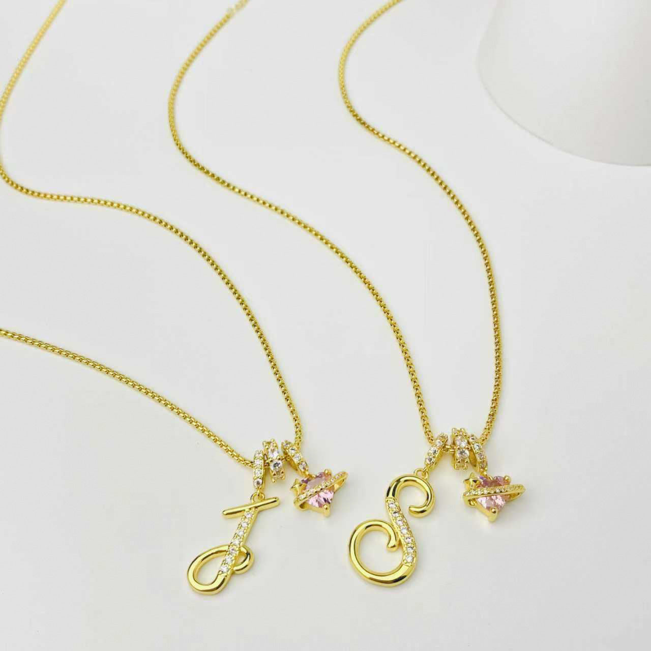 gold initial necklace pink heart pendant letter necklace dainty gold jewelry personalized gift everyday necklace sparkle charm 14k gold plated cute jewelry women necklace XL-074