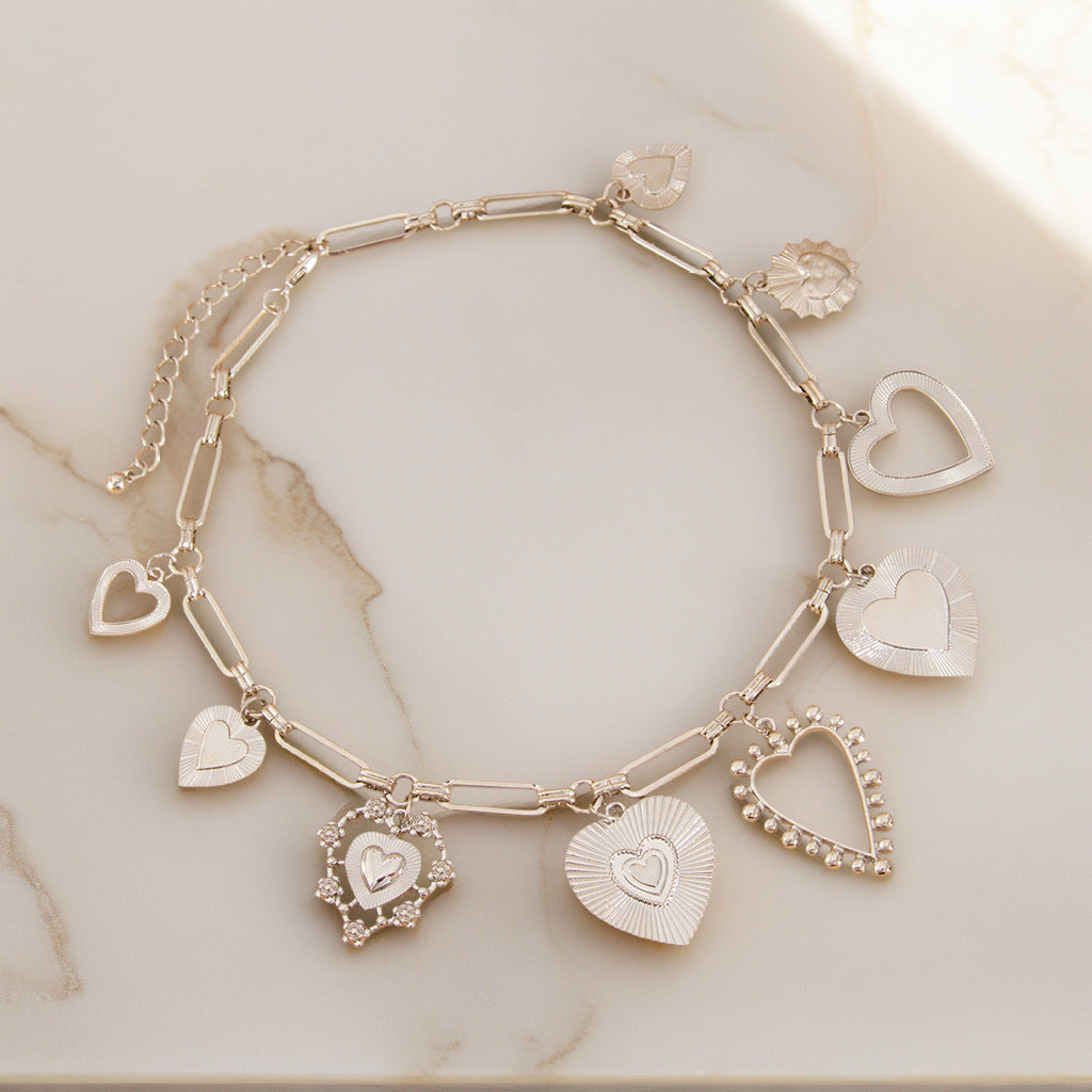 heart pendant necklace, chunky link chain, gold statement necklace, silver heart choker, layered jewelry, bold charm necklace, trendy accessories, everyday glam, romantic style, stainless steel necklace XL-077