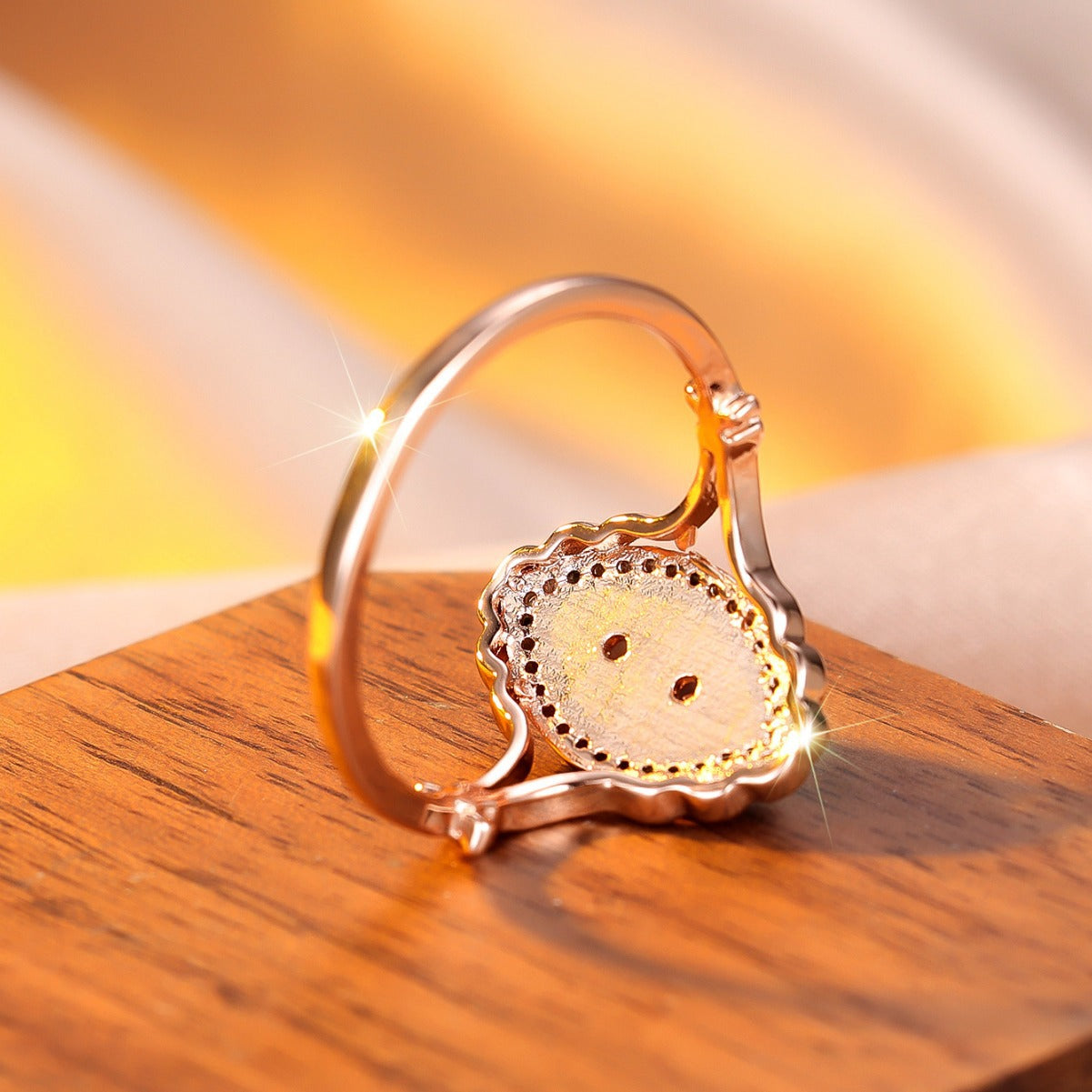 vintage oval ring, rose gold ring, mother of pearl jewelry, art deco statement ring, crystal halo ring, dainty cocktail ring, elegant evening jewelry, antique inspired ring, romantic gold ring, boho chic jewelry JZ-099