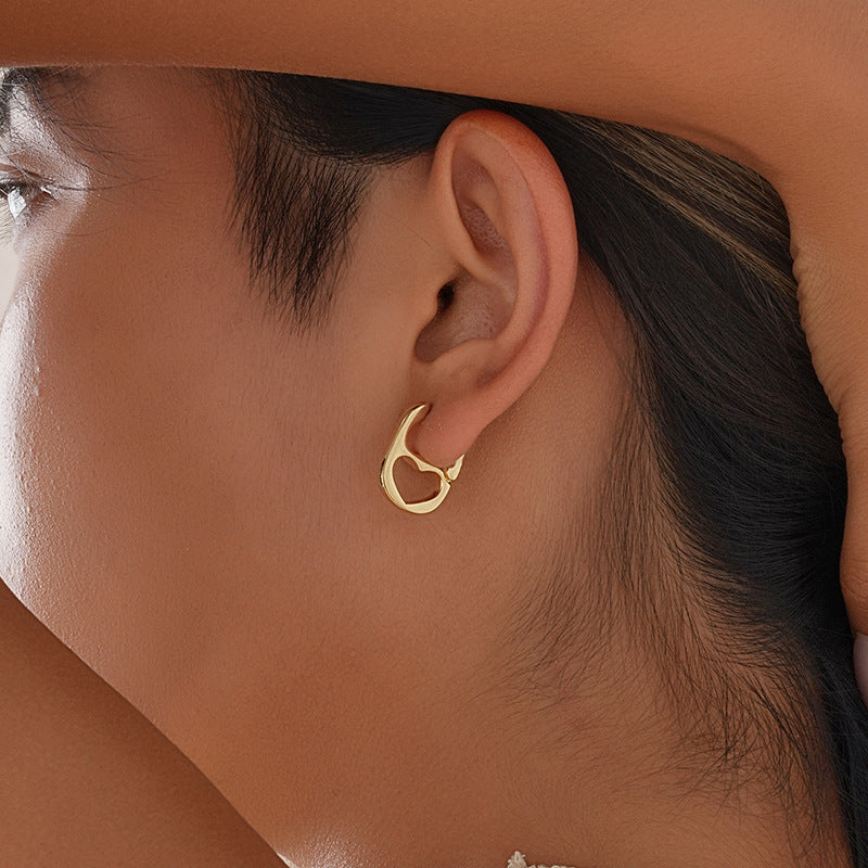 heart hoop earrings, minimalist earrings, stainless steel jewelry, gold silver hoops, modern design, everyday wear, dainty hoops, geometric earrings, water-resistant, statement essentials EH-085