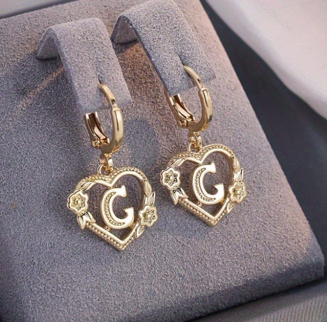 initial earrings, gold heart earrings, letter earrings, personalized jewelry, vintage earrings, romantic style, floral detail, statement hoops, dainty gold earrings, gift for her EH-086