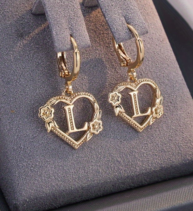 initial earrings, gold heart earrings, letter earrings, personalized jewelry, vintage earrings, romantic style, floral detail, statement hoops, dainty gold earrings, gift for her EH-086
