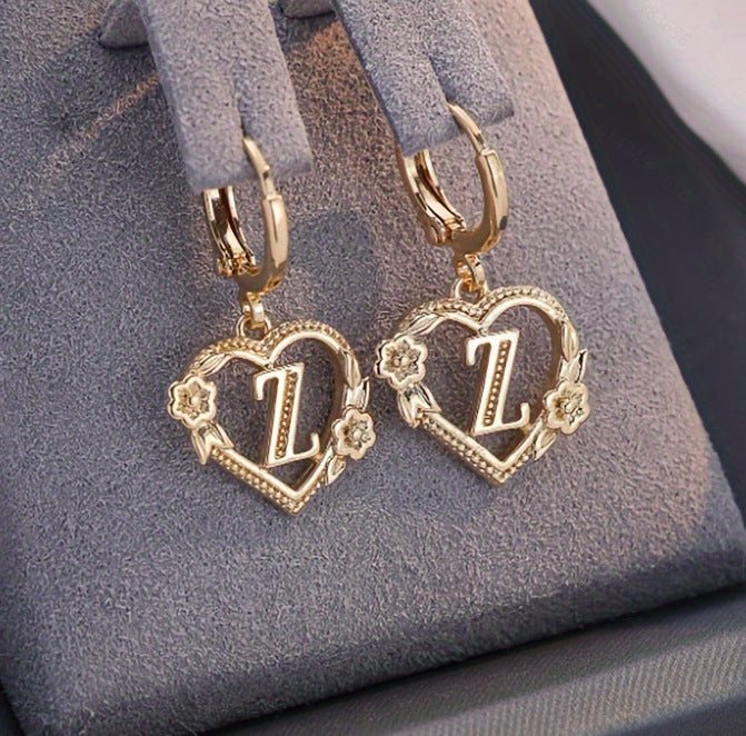 initial earrings, gold heart earrings, letter earrings, personalized jewelry, vintage earrings, romantic style, floral detail, statement hoops, dainty gold earrings, gift for her EH-086