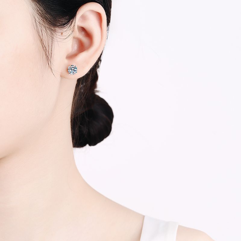 stud earrings, minimalist earrings, crystal stud, diamond look earrings, silver earrings, everyday jewelry, classic earrings, timeless design, cubic zirconia studs, elegant accessories EH-067