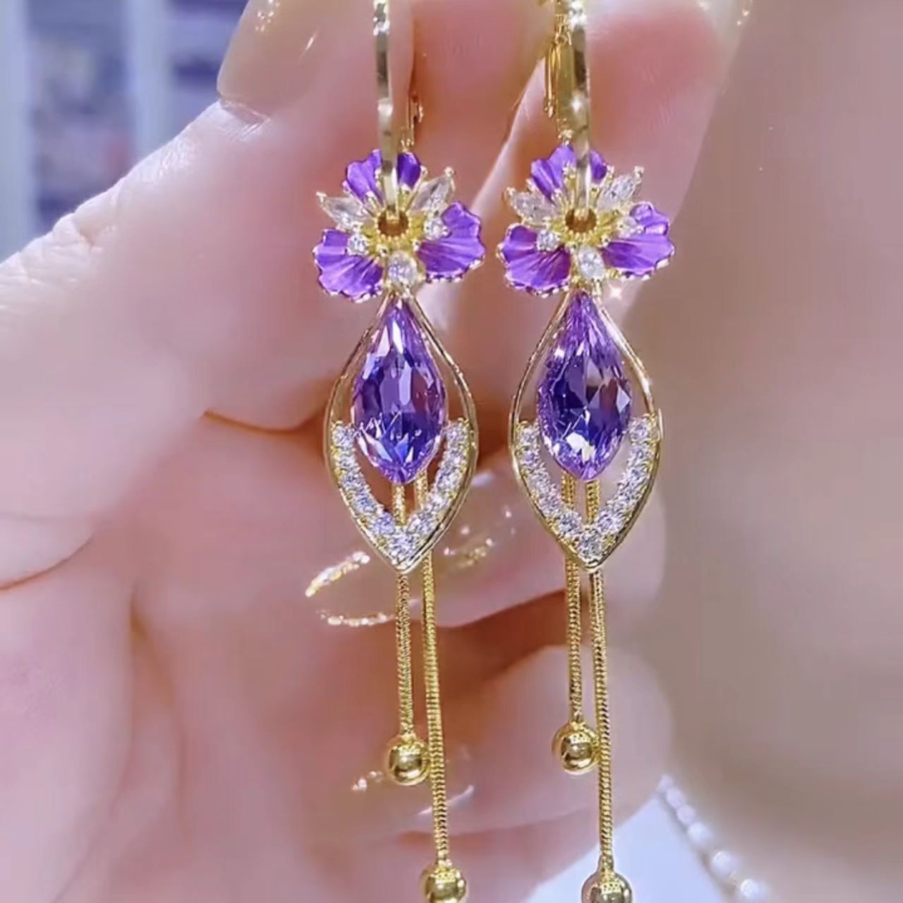 crystal drop earrings, purple earrings, gold statement earrings, elegant dangle earrings, floral earrings, gemstone earrings, luxury jewelry, evening accessories, chic earrings, feminine style EH-100
