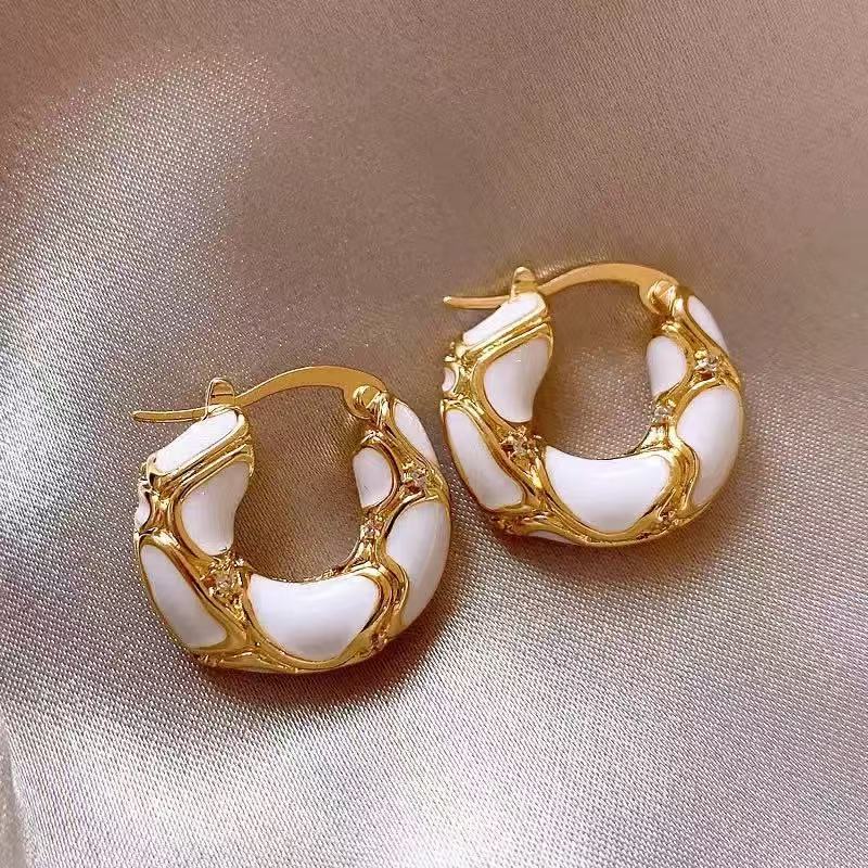 hoop earrings, enamel earrings, gold statement hoops, minimalist earrings, chunky earrings, red earrings, black earrings, white earrings, bold jewelry, trendy accessories, everyday hoops EH-101