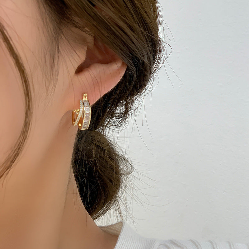 gold hoop earrings, baguette crystal hoops, minimalist earrings, luxury jewelry, daily wear, cubic zirconia, layered design, gold statement hoops, elegant accessories, modern classic style EH-119