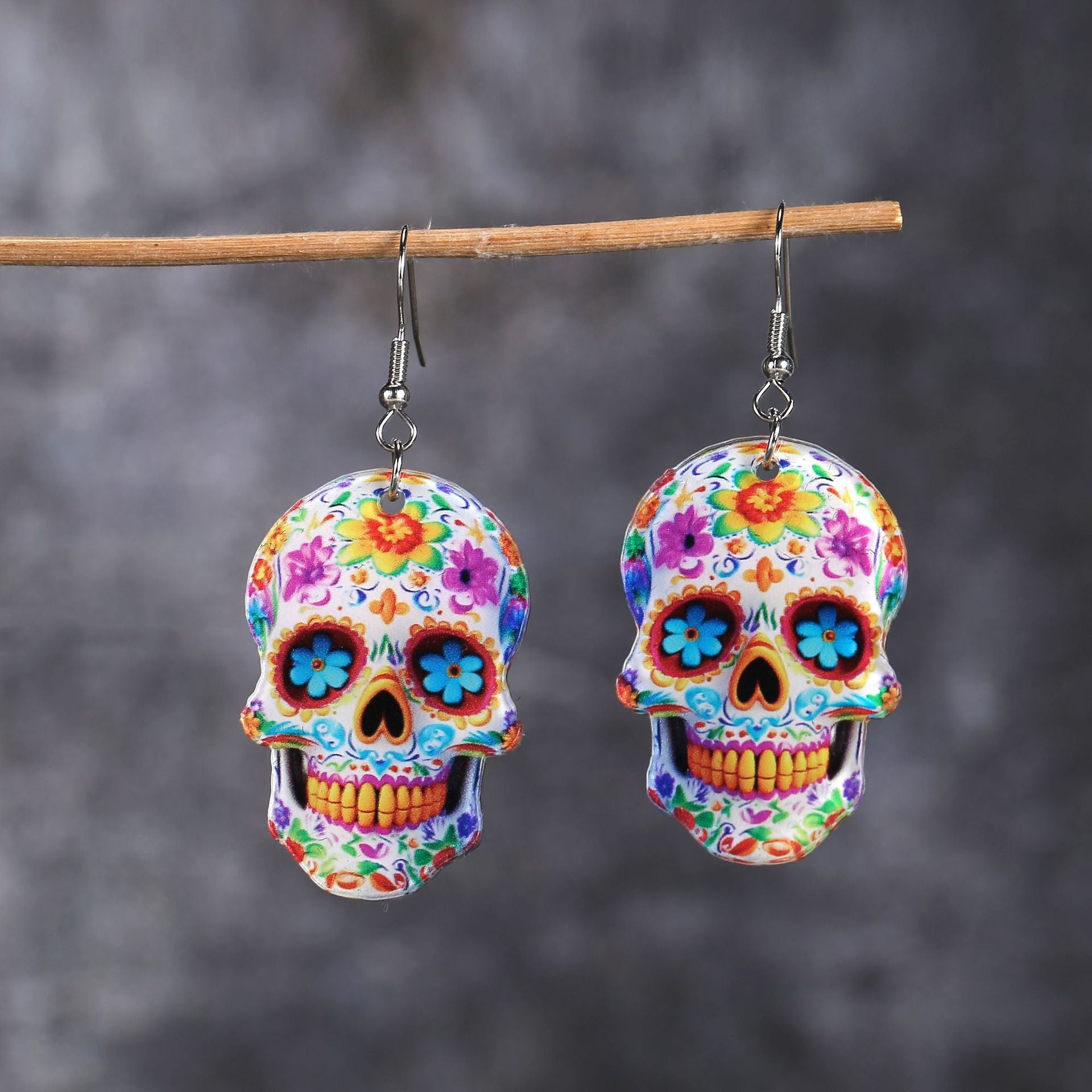 skull earrings, gothic jewelry, Halloween earrings, sugar skull design, boho style, festival accessories, statement earrings, colorful skulls, punk earrings, day of the dead jewelry EH-121