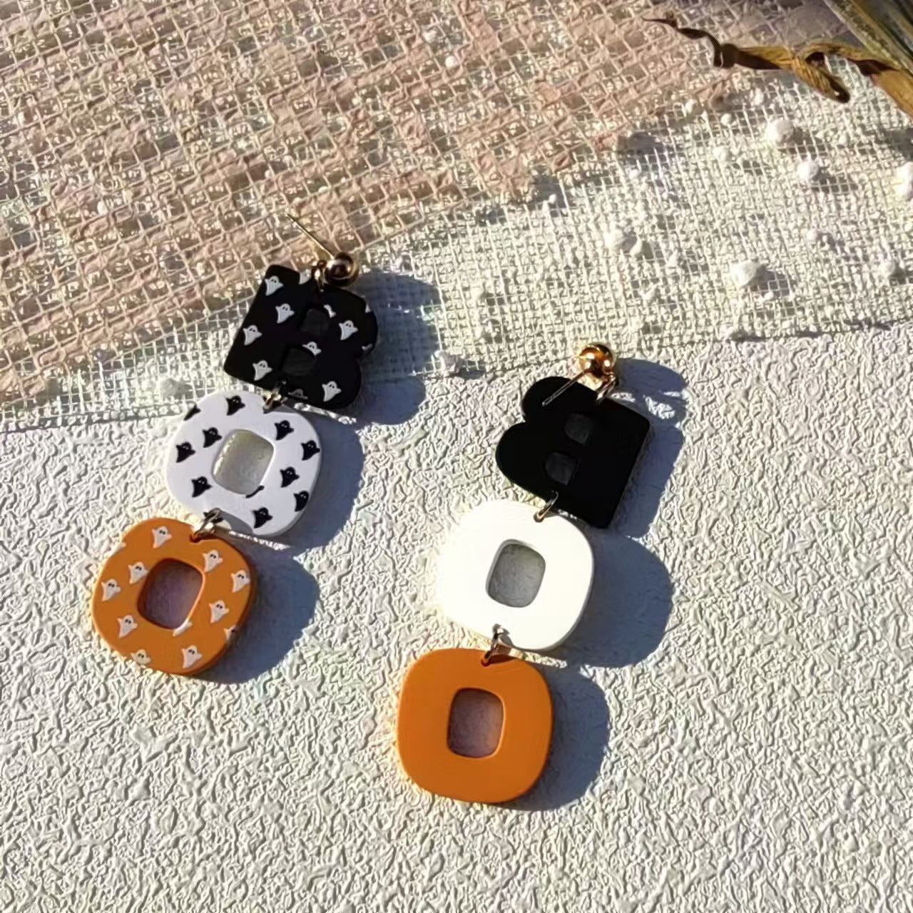 Halloween earrings, spooky jewelry, acrylic earrings, ghost design, pumpkin earrings, statement earrings, cute Halloween accessories, colorful earrings, fun party style, seasonal jewelry EH-132