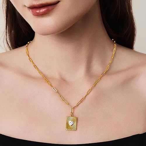 Womens 2 Side Ace of Hearts Necklaces 18K Gold Plated Cubic Zirconia Heart Square Geometric Pendant Necklaces Trendy Jewelry Gifts XL-087