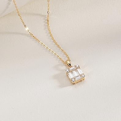 Diamond Pendant Gold Necklace for Women，Dainty 18k Gold Plated Choker Necklaces Simple Gold Jewelry Gifts for Women Girls XL-091