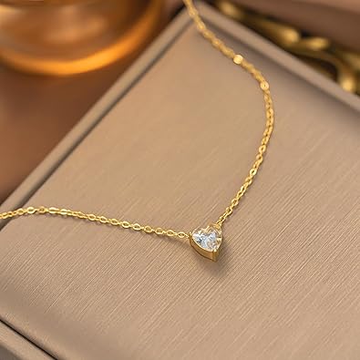 Diamond Pendant Gold Necklace for Women，Dainty 18k Gold Plated Choker Necklaces Simple Gold Jewelry Gifts for Women Girls XL-091