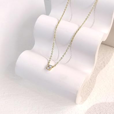 Diamond Pendant Gold Necklace for Women，Dainty 18k Gold Plated Choker Necklaces Simple Gold Jewelry Gifts for Women Girls XL-091