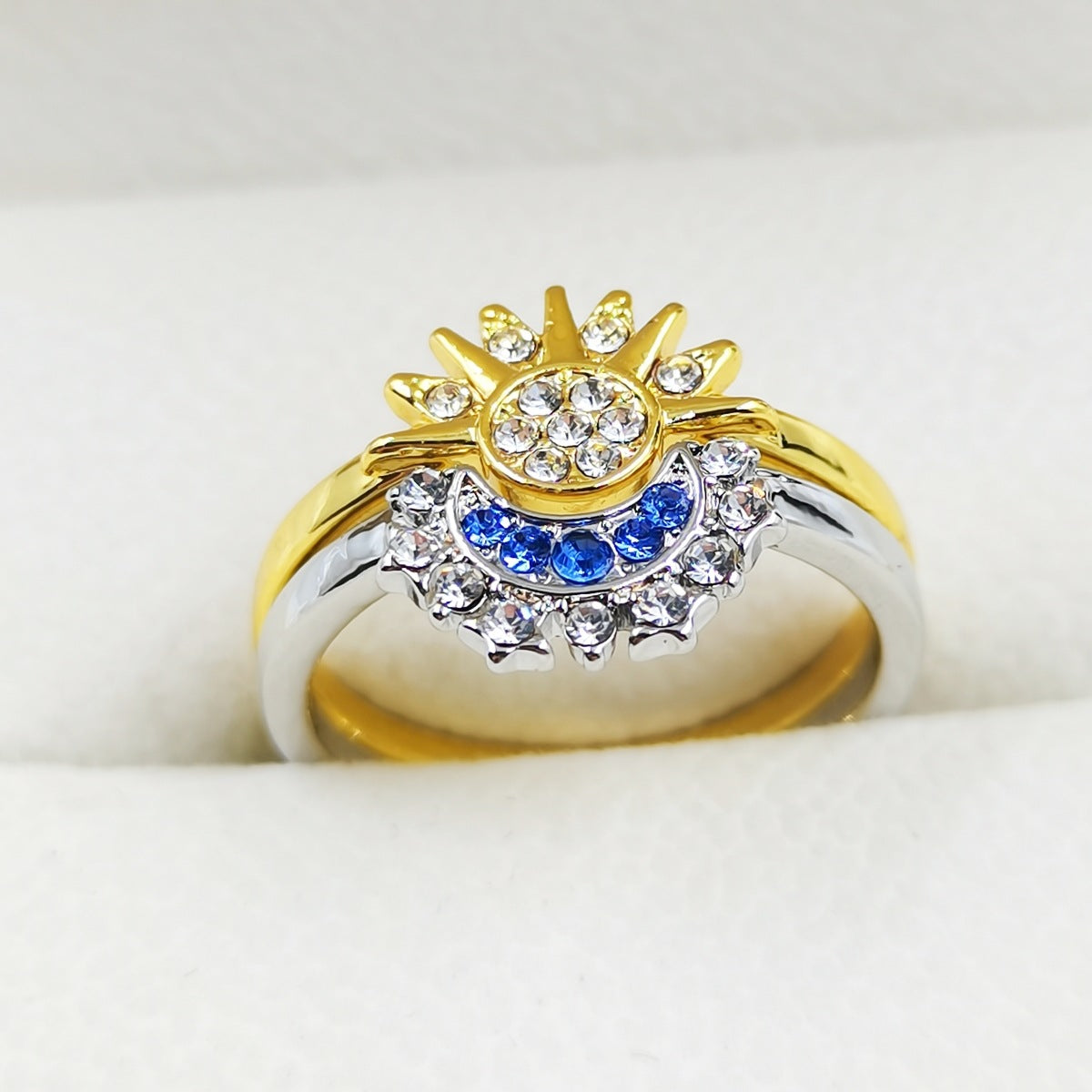Minimalist Shimmering Sun and Moon Blue Diamond-Studded Stackable Celestial Couple's Ring Set JZ-127