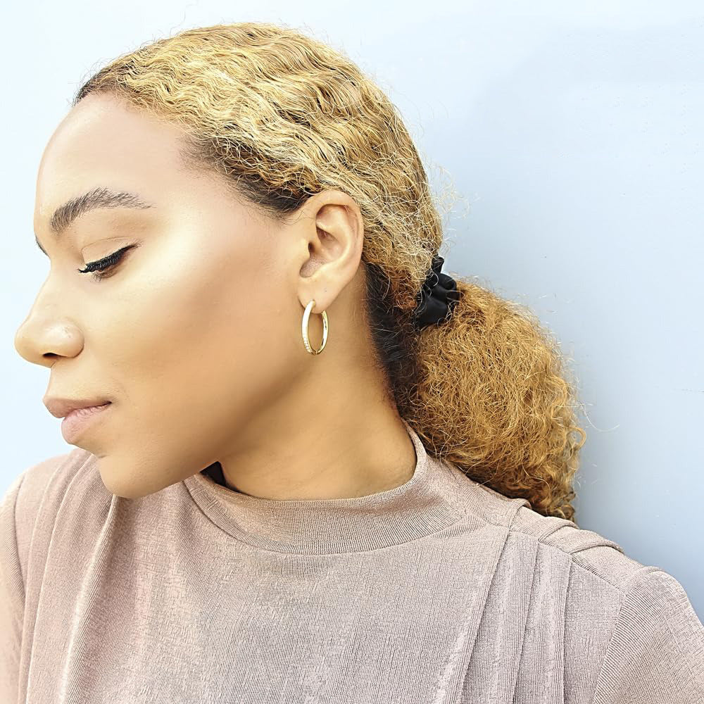 Circular Fashion Zirconia Hoop Earrings EH-137