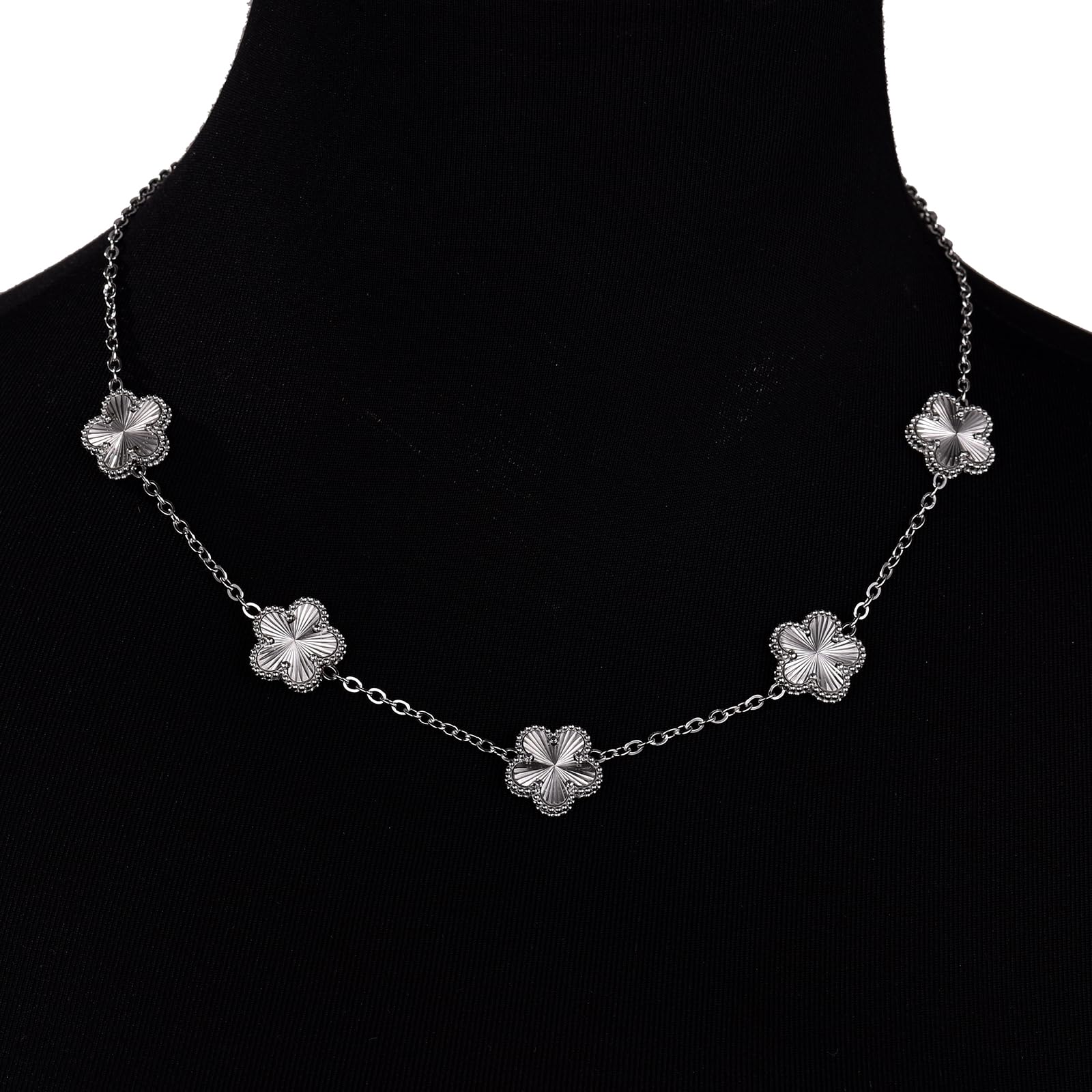 Clover Necklace for Women 18K Gold Plated Stainless Steel Four Leaf Clover Necklace Lucky Simple Dainty Jewelry XL-007