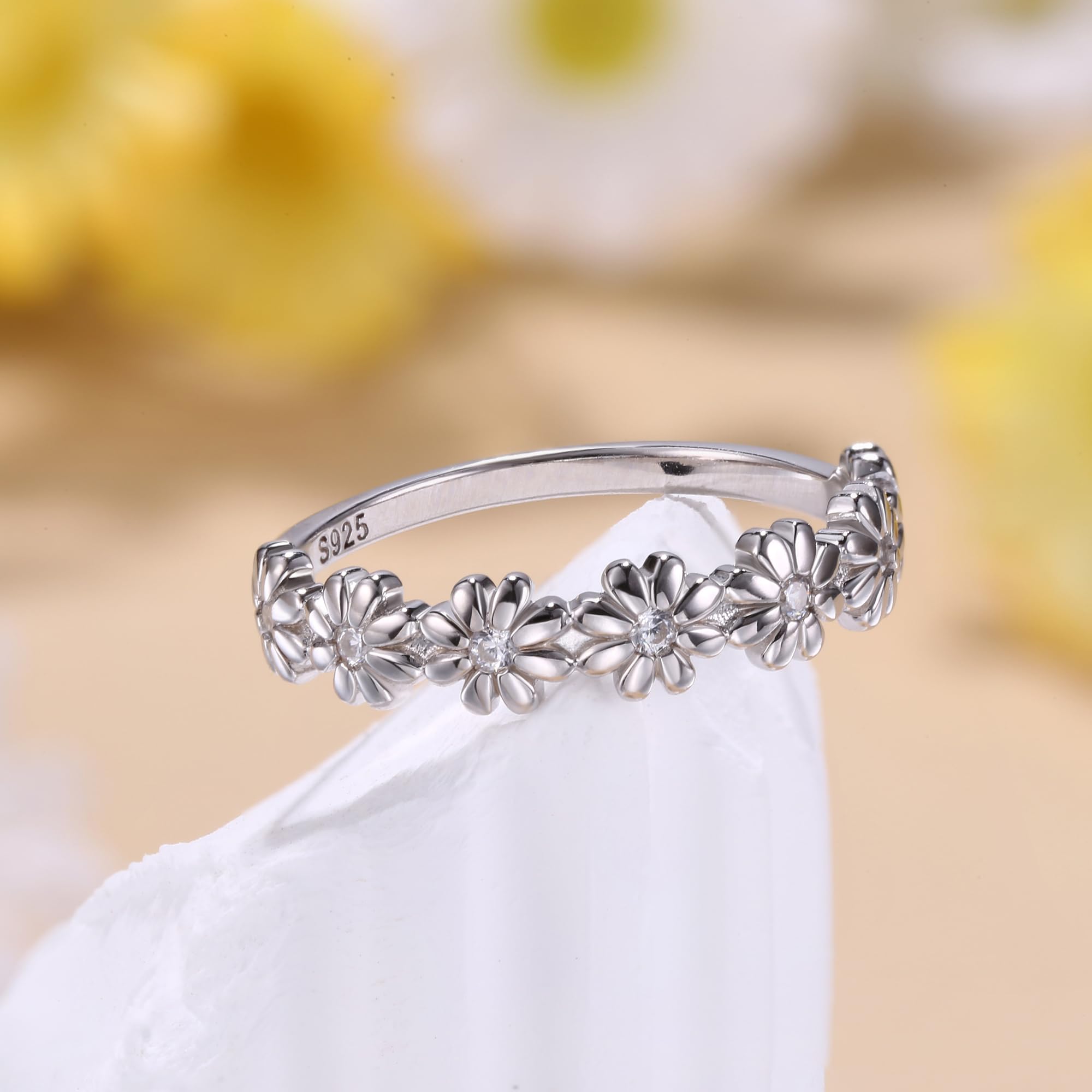 925 Sterling Silver Ring 18K Gold Plated Daisy Flower Ring Paved with Coloful Cubic Zirconia High Polished Comfort Fit Sunflower Stacking Statement Wedding Band Ring for Women JZ-027
