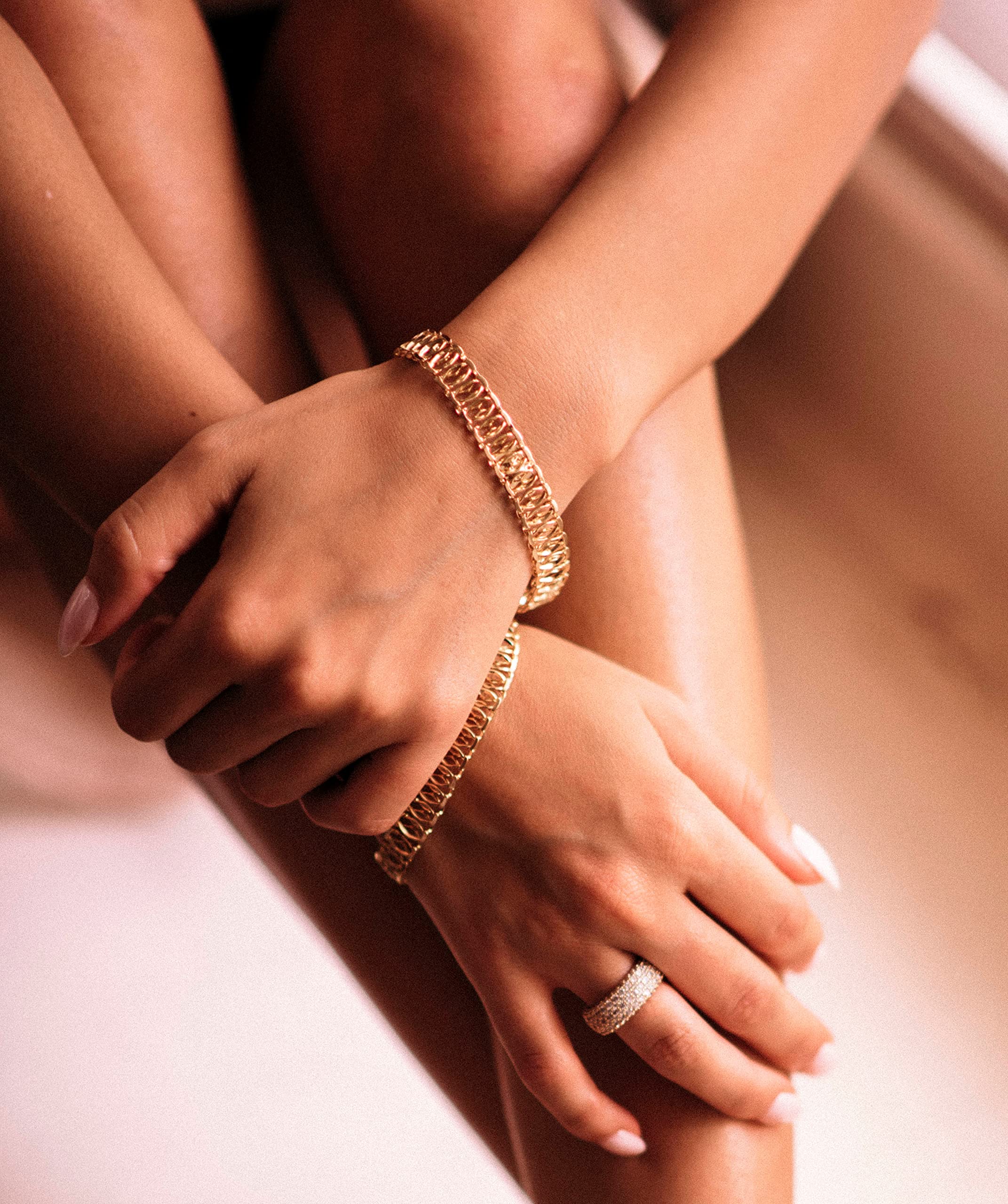 18K Gold Plated Mesh Bracelet for Women, 7.5 Inches 9mm wide SL-033