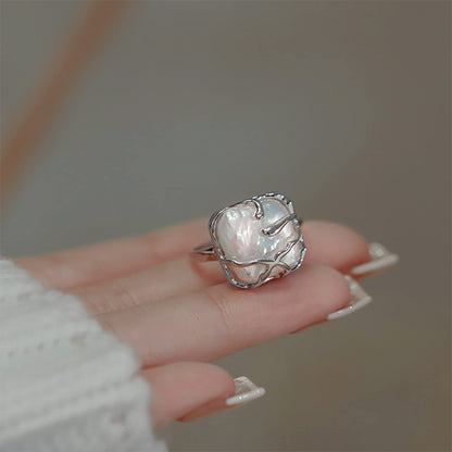 Irregular Pearl Ladies Silver Ring, Baroque Pearl Ring 925 Sterling Silver Ring, Fashion Statement Ring Suitable for Woman Daily Birthday Anniversary Valentine's Day Gift JZ-025