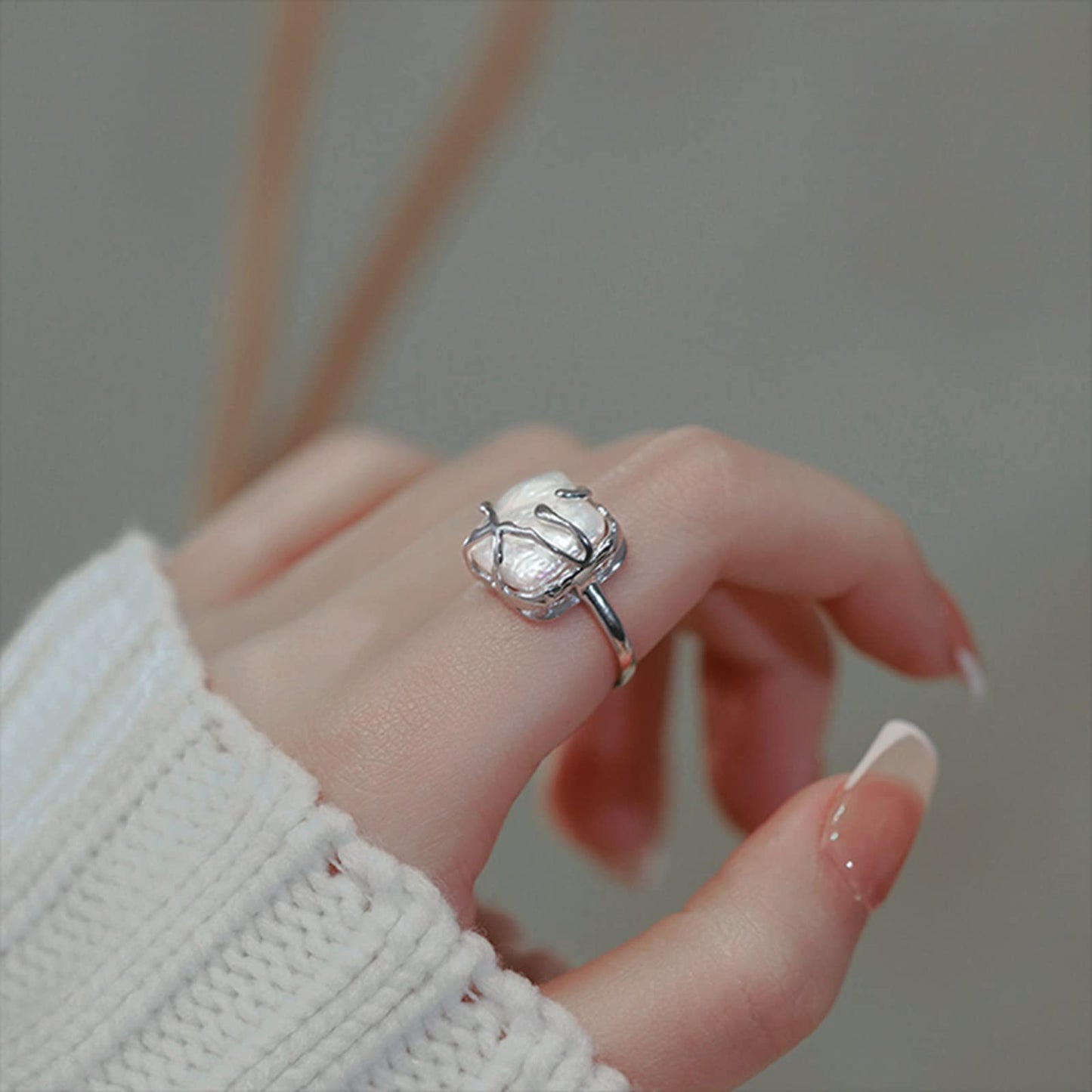 Irregular Pearl Ladies Silver Ring, Baroque Pearl Ring 925 Sterling Silver Ring, Fashion Statement Ring Suitable for Woman Daily Birthday Anniversary Valentine's Day Gift JZ-025